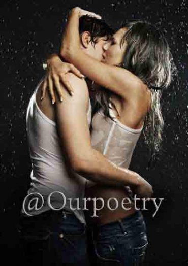 کندوی لب هایم پر از شهد نمی شود مگر به نیش بوسه های تو #مرتضی الماسی